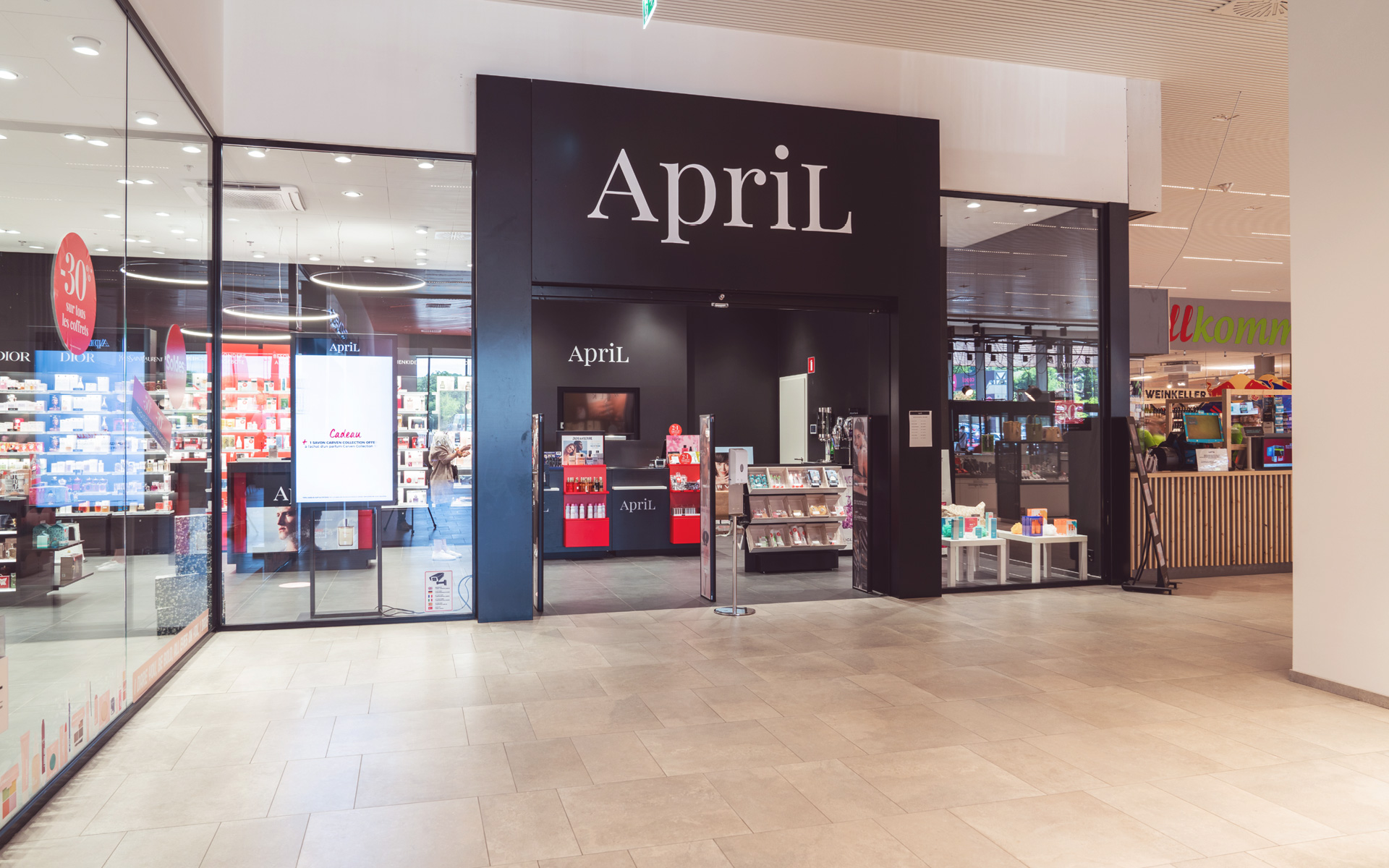 Parfümerie April im Copal Shopping Center